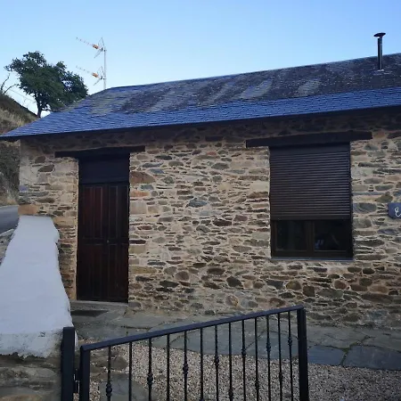 La Nueva Escuela Chalet *