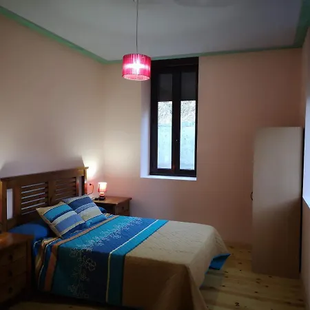 Σαλέ La Nueva Escuela La Omañuela