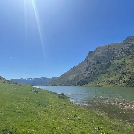 La Nueva Escuela Σαλέ