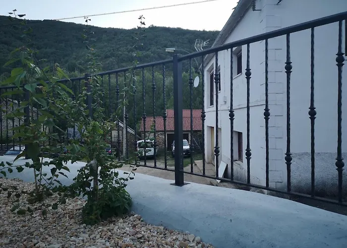 La Nueva Escuela 木屋